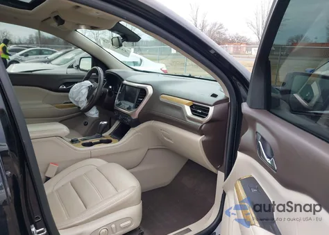 2017 GMC Acadia Denali z USA, uszkodzony, nr VIN 1GKKNXLS7HZ317849